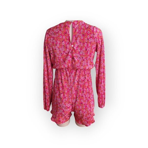 Petal & Pup l/s accordion hot pink v-neck playsuit size S - Picture 4 of 9